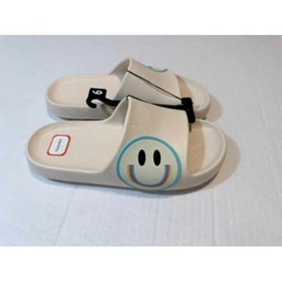 wonder nation Shoes - Wonder Nation Womens Smiley Face Rainbow Slide Sandals Cream GGWH25CJ060L Size 6